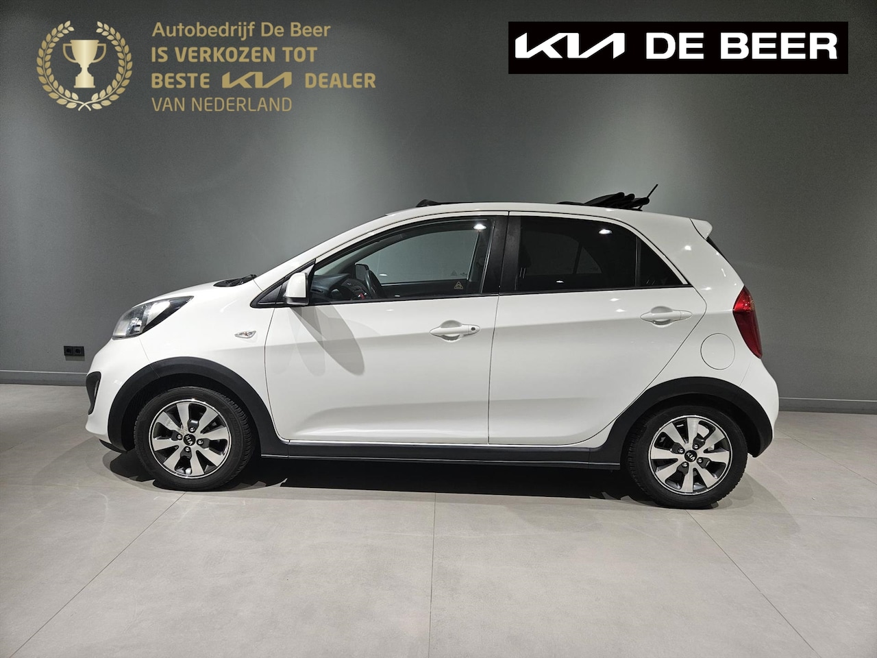 Kia Picanto - 1.2 CVVT 85 PK 5D R-Cross Schuif/kantel dak!! - AutoWereld.nl