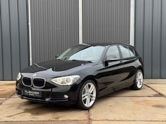 BMW 1-serie - 118i High Executive Xenon | Navigatie | Clima