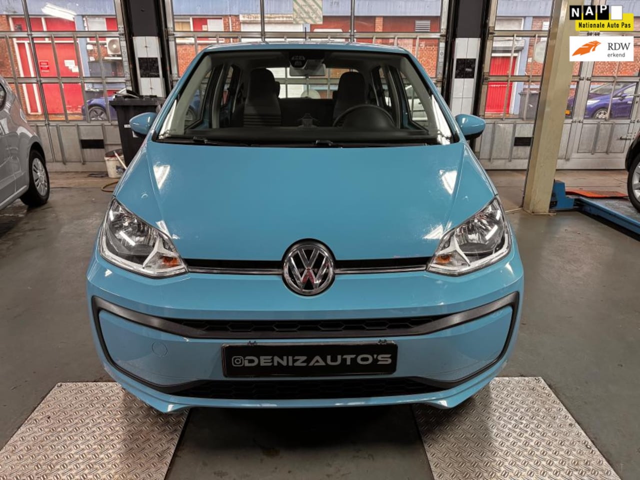 Volkswagen Up! - 1.0 BMT move up! 1.0 BMT move up! - AutoWereld.nl