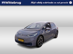 Volkswagen ID.3 - First Plus 58 kWh / Navigatie / LM 19 inch / APP / Camera / Parkeersensoren / LED