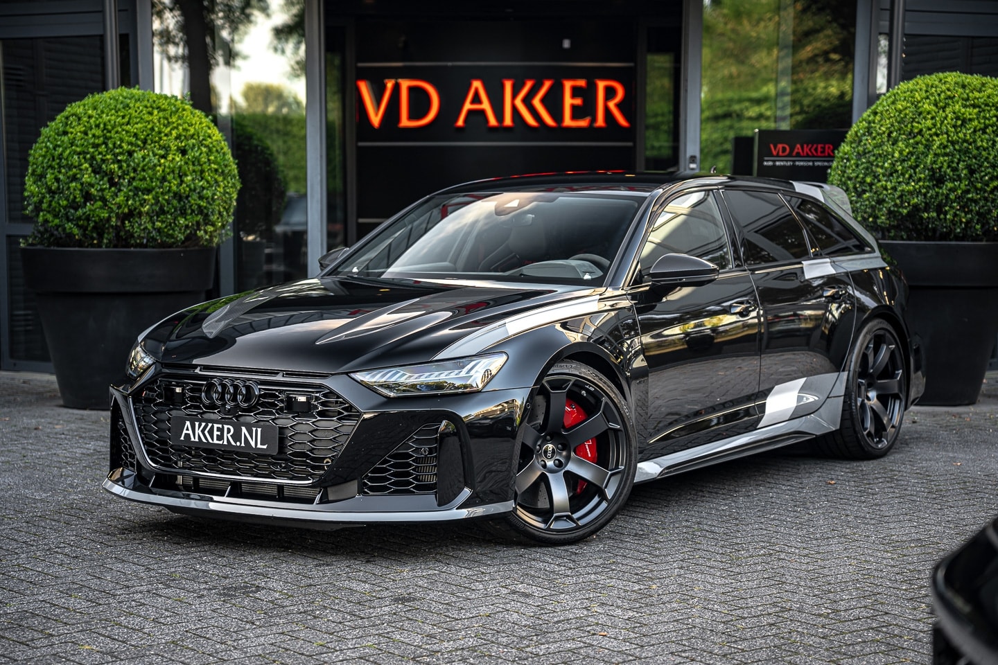 Audi RS6 - RS6 Avant GT Limited Nr. 462 / 660 | Carbon Schaalstoelen | B&O 3D | Head-up - AutoWereld.nl