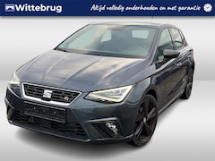 SEAT Ibiza - 1.0 TSI FR Black Edition / Virtual Cockpit / Alcantara / 18 Inch / Full Led / Stoelverwarm