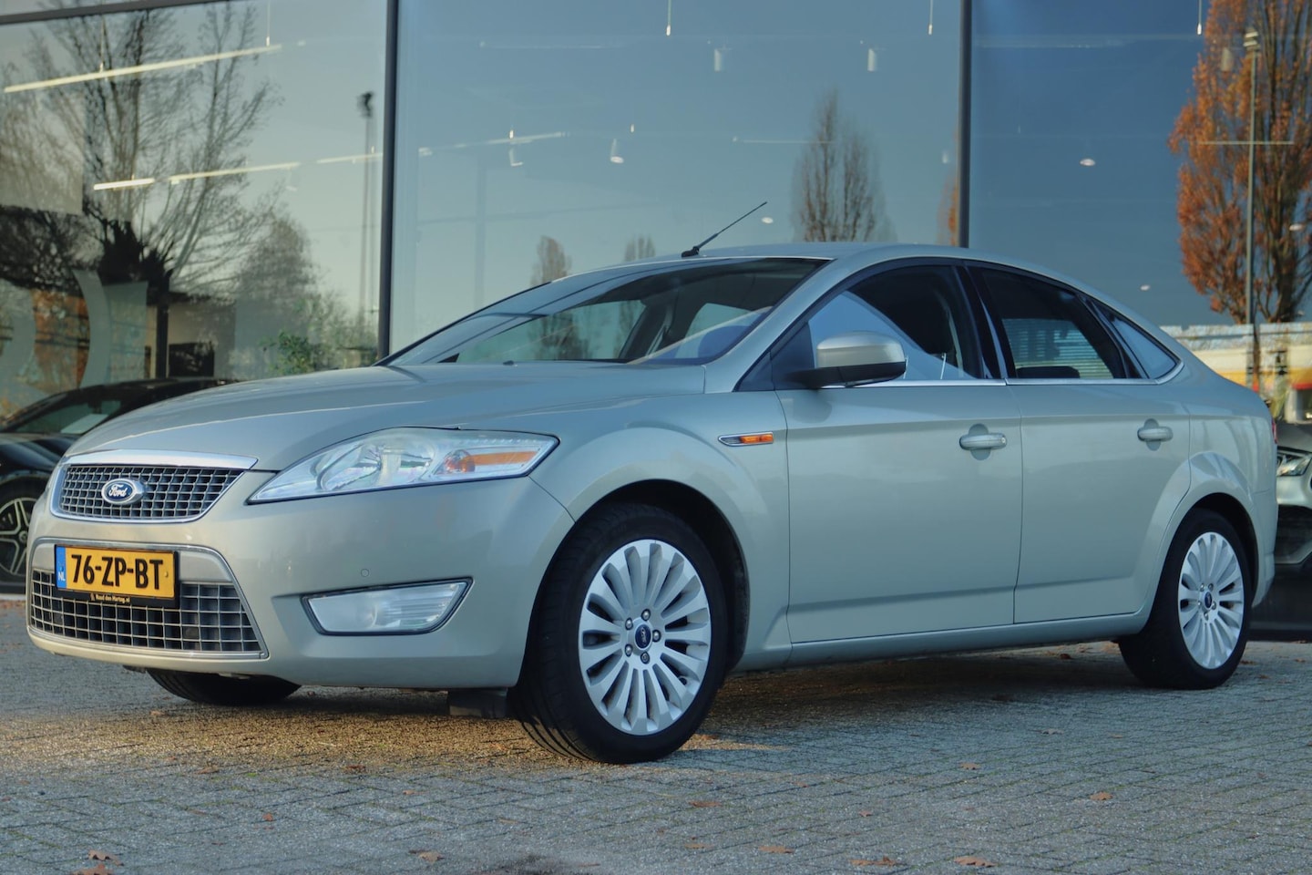 Ford Mondeo - 2.3-16V TITANIUM | NAVI | TREKHAAK | CRUISE | CLIMATE | VOORRUITVERW. - AutoWereld.nl