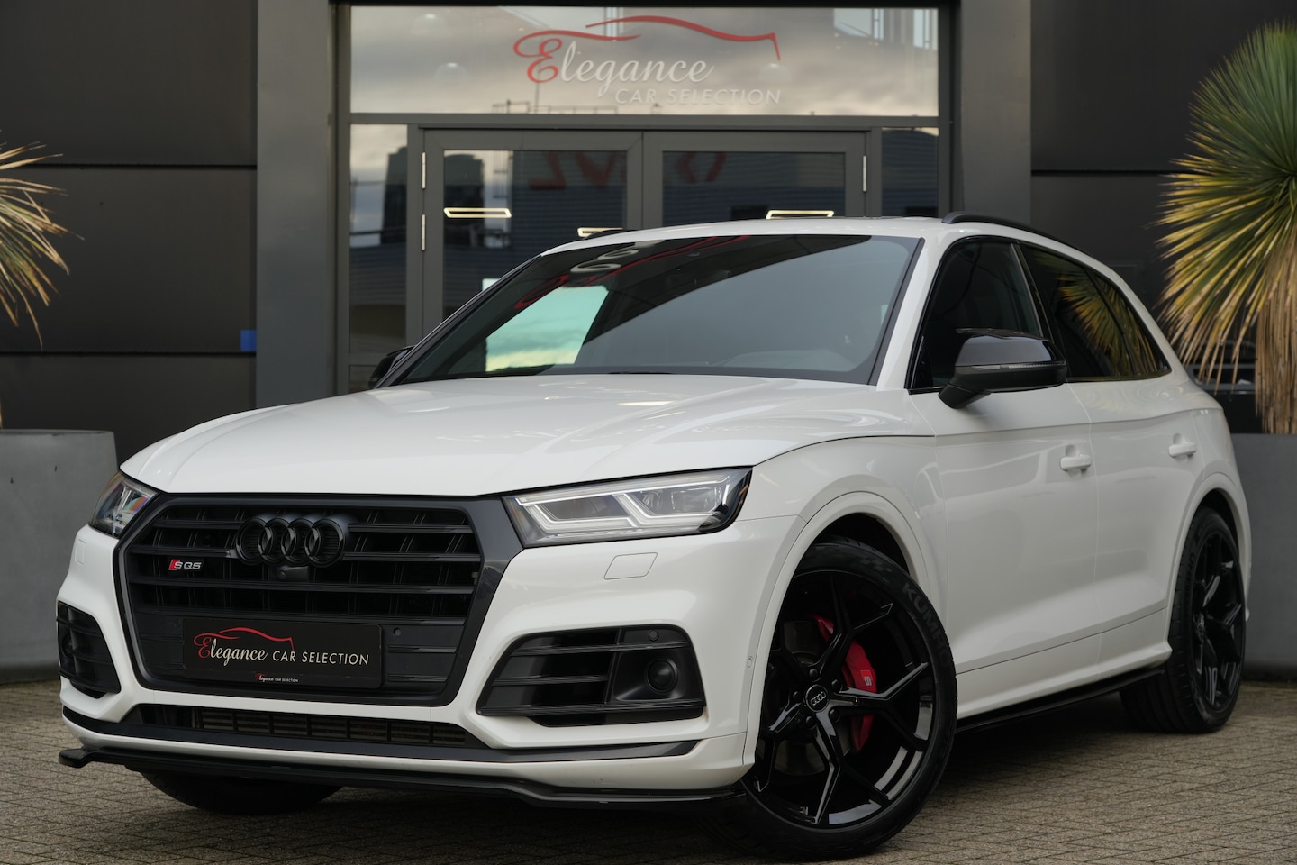 Audi SQ5 - 3.0 TFSI Quattro Pro Line Plus 354pk Panoramadak/Luchtvering/B&O/Maxton - AutoWereld.nl