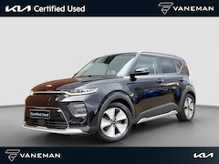 Kia e-Soul - ExecutiveLine 64 kWh | Stoelventilatie | Climate | Camera | PDC | Dodehoek | HUD | 3 Fase