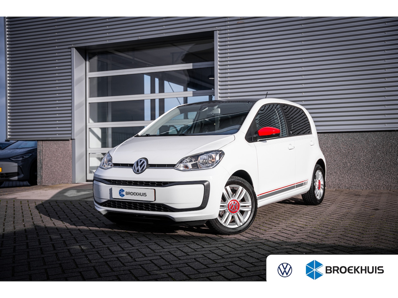 Volkswagen Up! - 1.0 BMT beats | Achteruitrijcamera | Airco (automatisch) | Cruise control - AutoWereld.nl