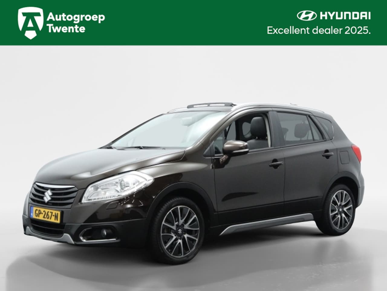 Suzuki SX4 S-Cross - 1.6 High Executive AllGrip Automaat | Panoramadak | Trekhaak | A - AutoWereld.nl