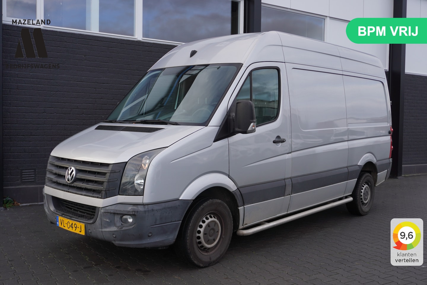 Volkswagen Crafter - 2.0 TDI 136PK L2H2 - Airco - Cruise - Camera - €6.900,- Excl. - AutoWereld.nl