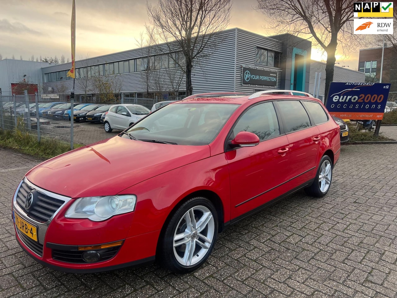 Volkswagen Passat Variant - 2.0 TDI Trendline - SCHUIFDAK ! - AutoWereld.nl