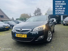 Opel Astra Sports Tourer - 1.4 Turbo Edition Navi / LM / PDC