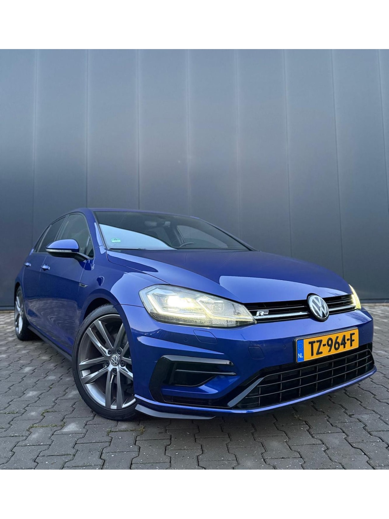 Volkswagen Golf - 1.4 TSI Highline Business R 1.4 TSI Highline Business R - AutoWereld.nl