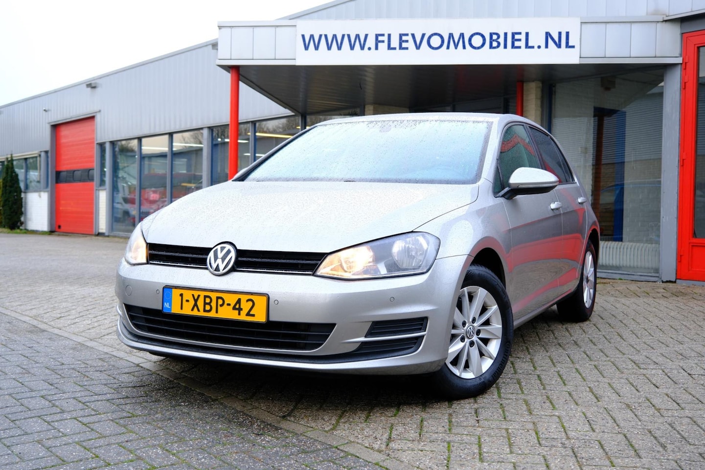 Volkswagen Golf - 1.2 TSI Comfortline Navi|Clima|1e Eig|LMV|PDC - AutoWereld.nl