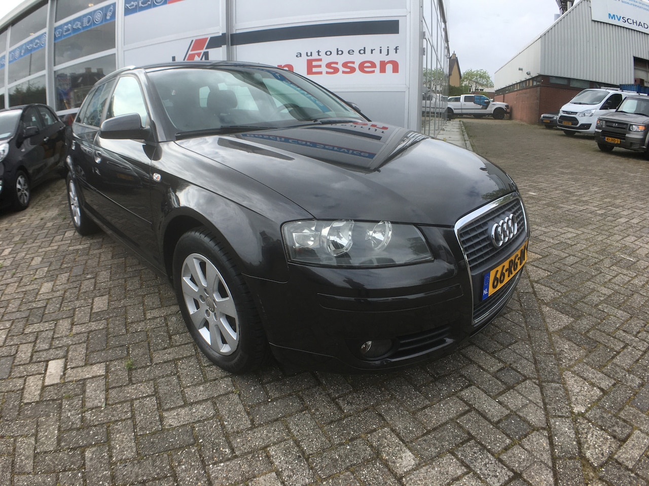 Audi A3 Sportback - 2.0 FSI Ambiente Leder - AutoWereld.nl