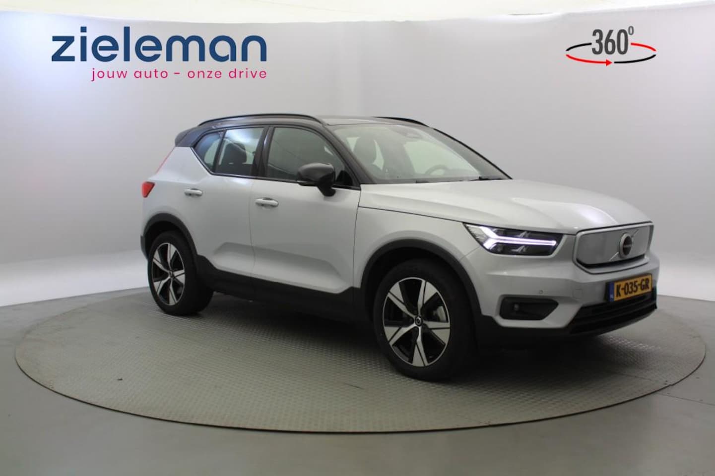Volvo XC40 - Recharge P8 AWD R-Design - Carplay, Camera, half Leer, Stoelverw. SOH 92% - AutoWereld.nl