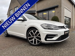 Volkswagen Golf - 5DRS 1.5 TSI R-Line Automaat Full LED / Panoramadak / Digi-dash