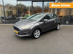 Ford Fiesta - 1.0 80pk Style Ultimate, Cruise, Airco, Navi, PDC V+A, LMV, 2e Eig