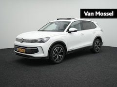 Volkswagen Tiguan - 1.5 eHybrid Life Edition | Automaat | Navigatie | Apple carplay | Adaptive cruise control