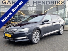 Skoda Superb Combi - 1.4 TSI 218pk iV Business Edition | Trekhaak 1600kg wegklapbaar | Achterbank verwarming |