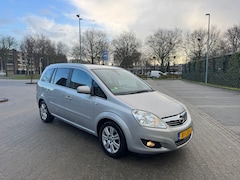 Opel Zafira - 1.8 Cosmo