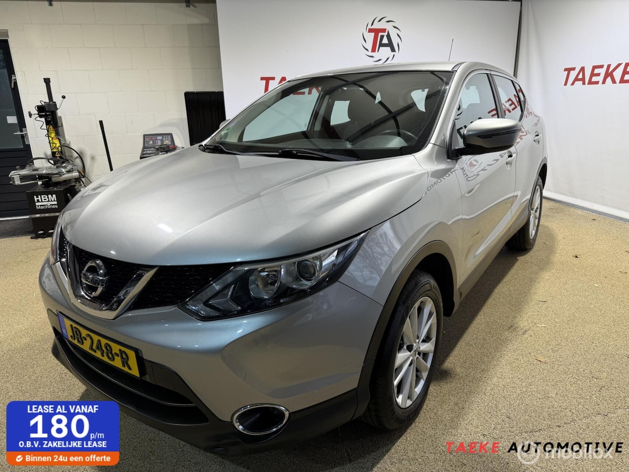 Nissan Qashqai - 1.6 Acenta Clima/Cruise/Trekhaak/Camera - AutoWereld.nl