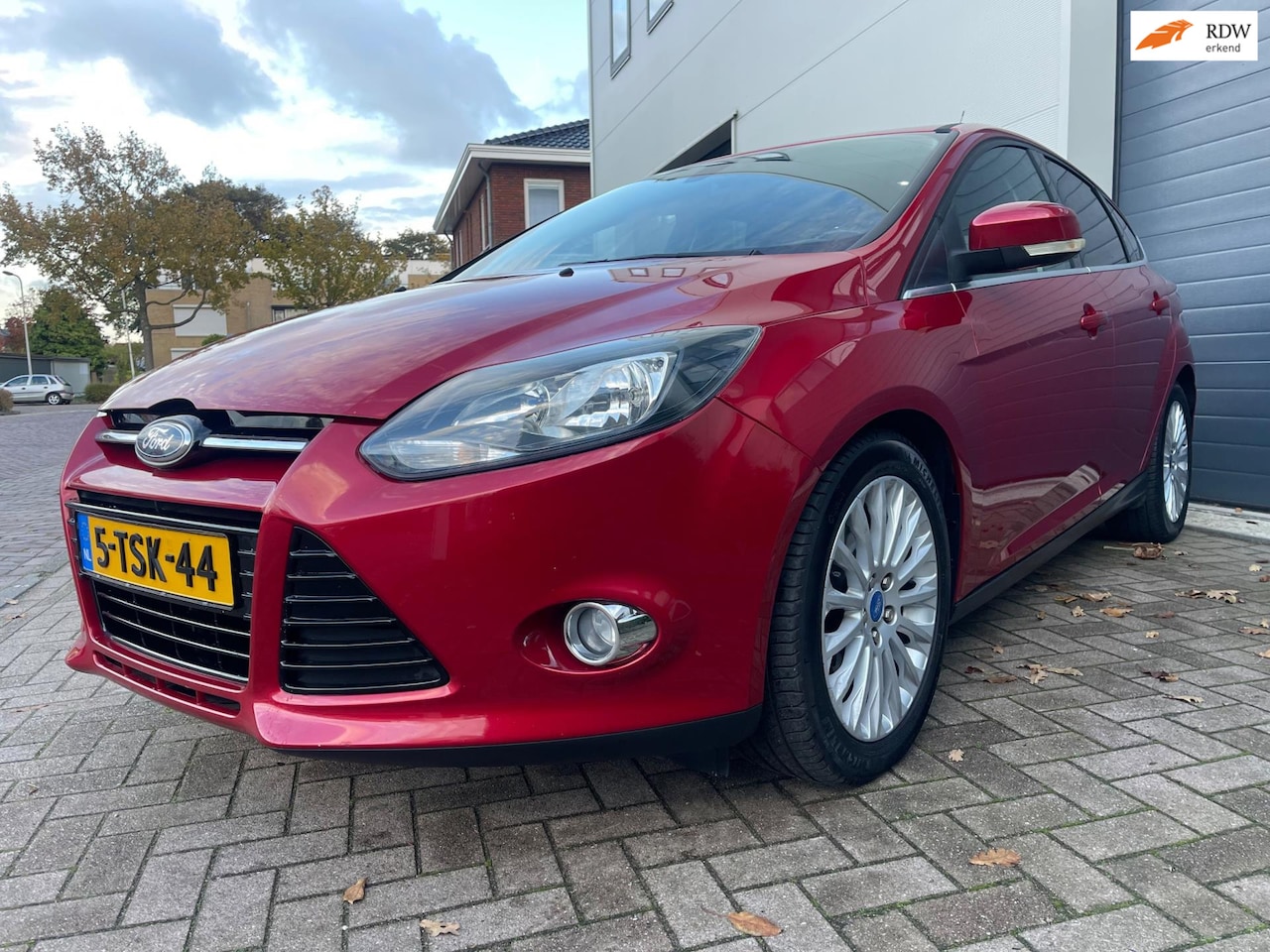 Ford Focus - 1.6 EcoBoost Trend/Navi/Cruise-c/Climate-c/keyless Go/Aux/Goed-ondehouden - AutoWereld.nl