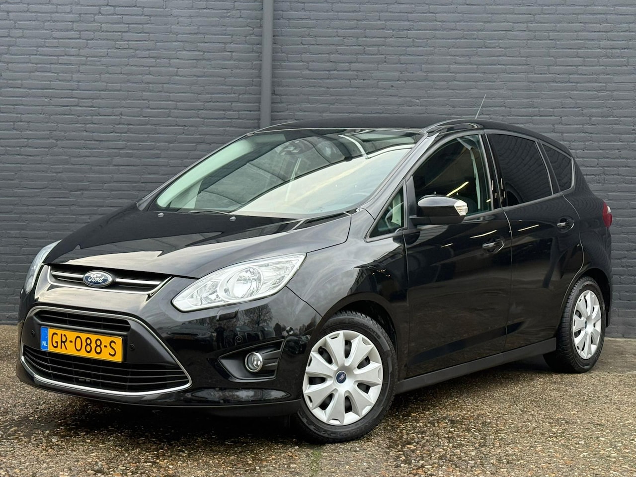 Ford C-Max - 1.0 Edition Plus CRUISE | PDC | NAVI | CAMERA | STOELVER | AIRCO | NWE APK - AutoWereld.nl