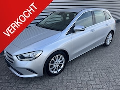 Mercedes-Benz B-klasse - 180 Automaat Trekhaak Widescreen