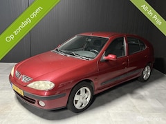 Renault Mégane - 1.6-16V Air