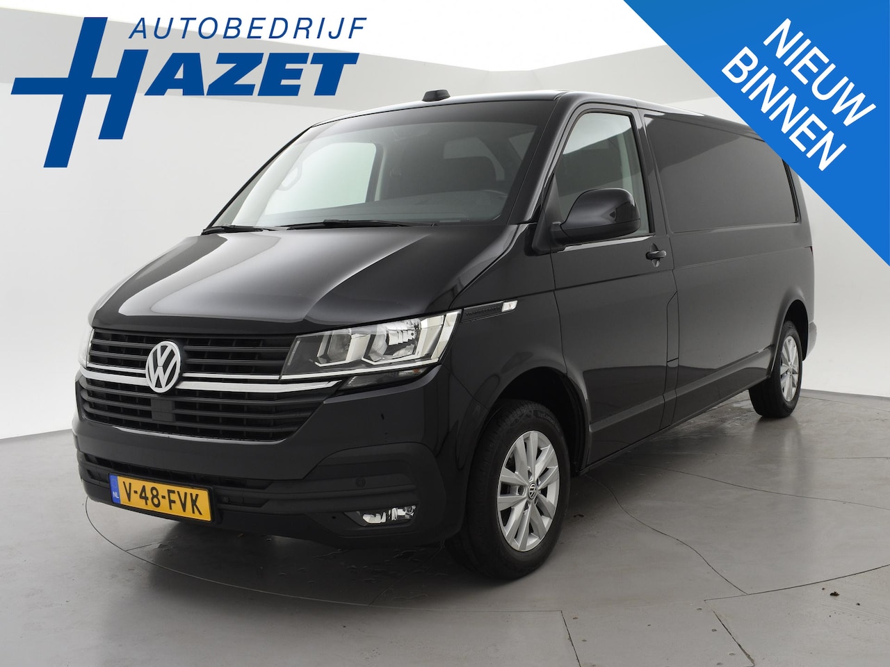 Volkswagen Transporter - 2.0 TDI L2H1 HIGHLINE | LMV | TREKHAAK | APPLE CARPLAY | CAMERA | COMFORSTOELEN - AutoWereld.nl