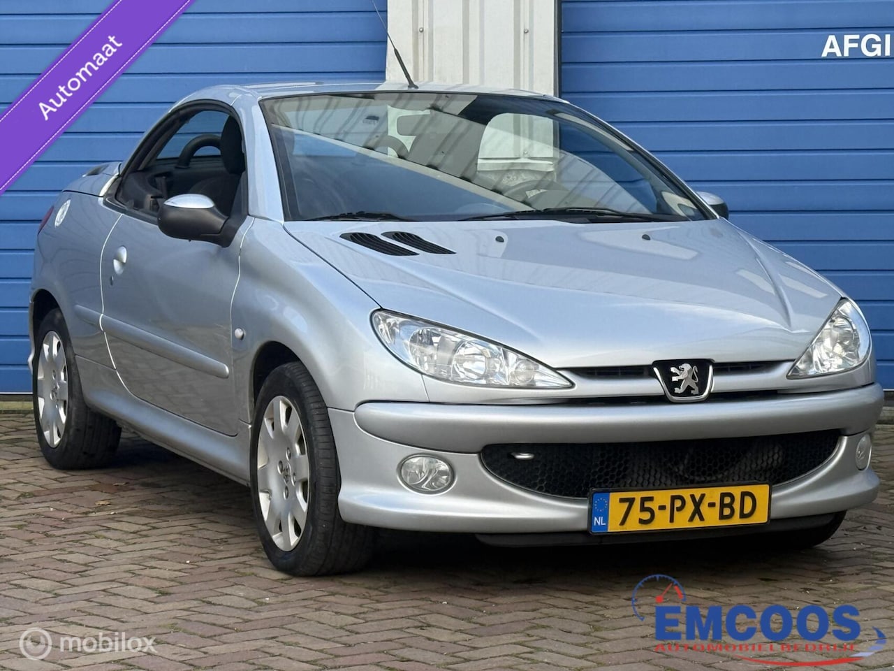 Peugeot 206 CC - 1.6-16V ** Automaat ** Goed werkende dak ** - AutoWereld.nl