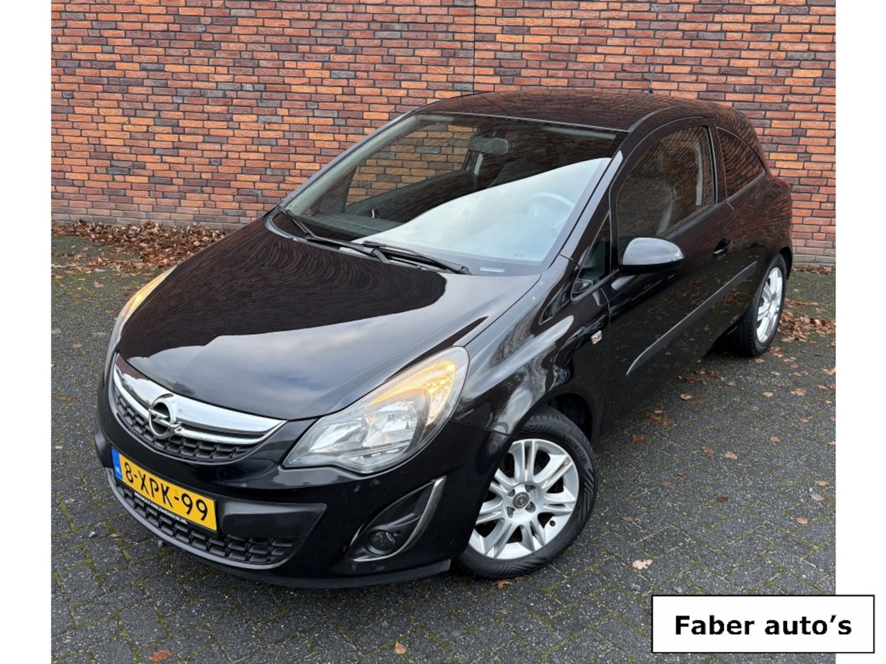 Opel Corsa - 1.4 BlitZ/ Navi/ PDC/ Cruise Control - AutoWereld.nl