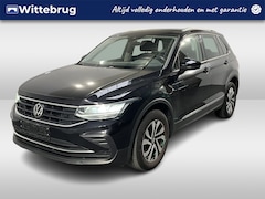 Volkswagen Tiguan - 1.4 TSI eHybrid Life / AUTOMAAT/ APP-CONNECT/ ADAPT. CRUISE/ CLIMA/ STOEL-STUUR VERWARM./