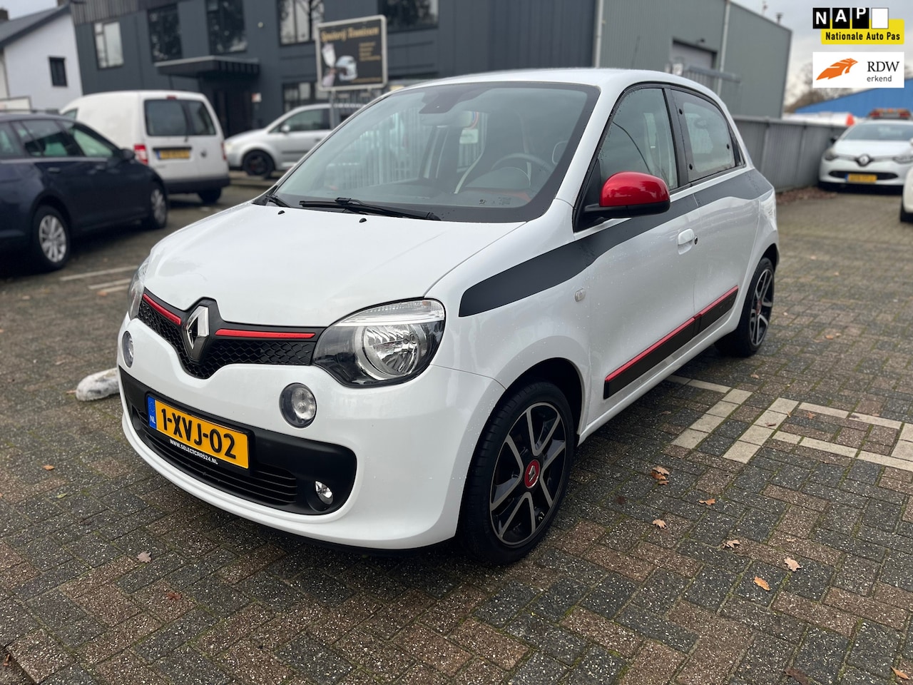 Renault Twingo - 0.9 TCe Dynamique | 1e EIG | R-LINK | NAV | CRUISE | VOL ONDERHOUDEN | - AutoWereld.nl