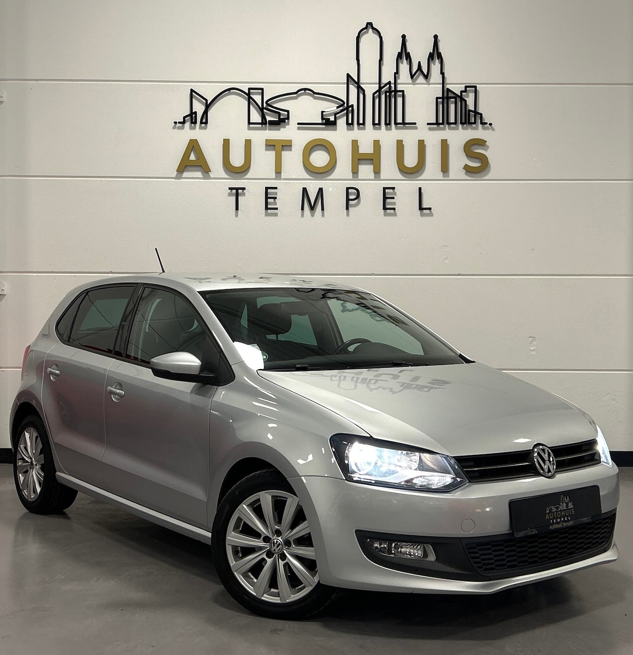 Volkswagen Polo - 1.2 TSI Highline Team 1e Eigenaar Airco Stoelverwarming Climate 105Pk 6Bak Lm Velgen 5Deur - AutoWereld.nl