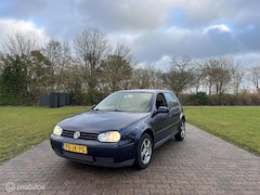 Volkswagen Golf - 1.6-16V, Airco, 5 deurs