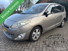 Renault Grand Scénic - 2.0 Dynamique AUTOMAAT AIRCO NAVI CRUISE