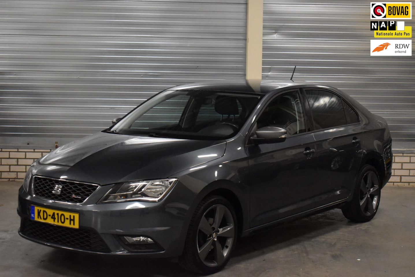SEAT Toledo - 1.2 TSI FR Connect +Apple-Carplay|Bluetooth|Parkeersensoren|Leder| - AutoWereld.nl