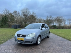 Volkswagen Polo - 1.2-12V Optive, Airco, APK