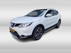 Nissan Qashqai - 1.6 dCi Tekna / Trekhaak / Panoramadak / 360Camera / 18'' / Leder / Keyless / DAB / Cruise