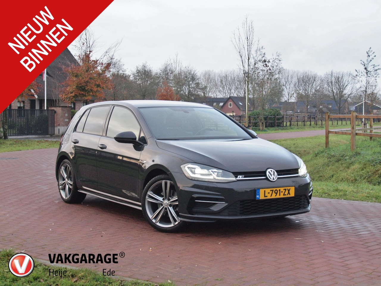 Volkswagen Golf - 1.4 TSI Highline Business R | Camera | Apple Carplay | Cruise Control | Virtual Cockpit | - AutoWereld.nl
