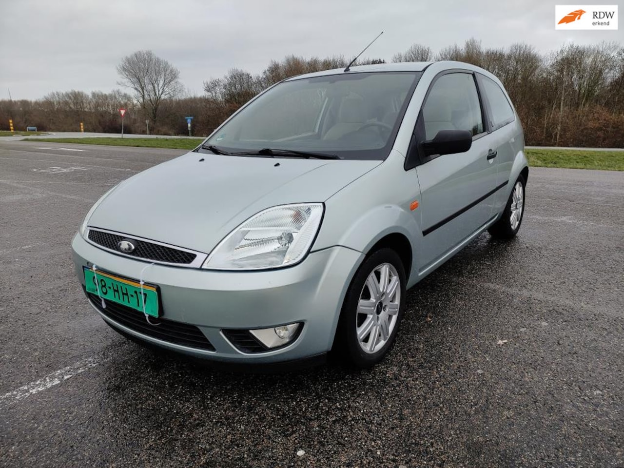 Ford Fiesta - 1.4-16V Ghia 3-deurs automaat - AutoWereld.nl