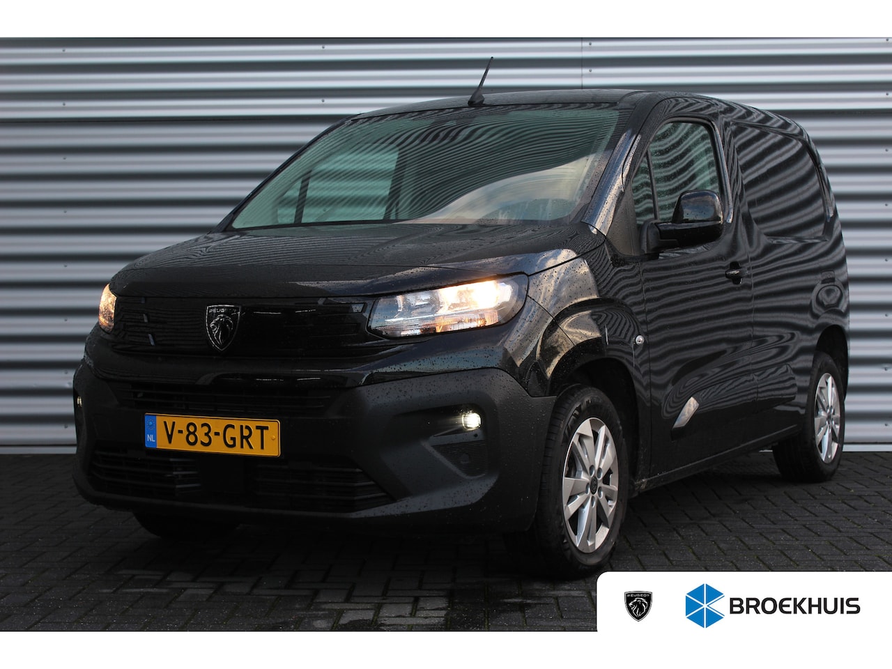 Peugeot Partner - 1.5 BLUEHDI 130PK L1 AUTOMAAT / NAVI / CLIMA / LED / PDC / 16" LMV / CAMERA / TREKHAAK / K - AutoWereld.nl