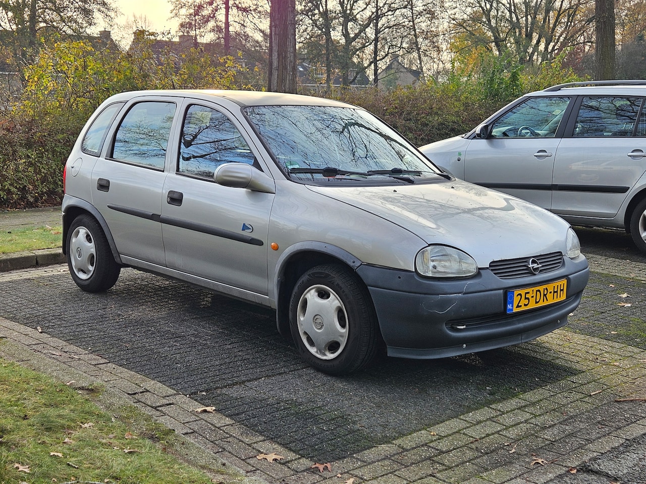 Opel Corsa - 1.2i-16V Strada Trekhaak - AutoWereld.nl