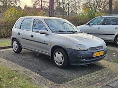 Opel Corsa - 1.2i-16V Strada Trekhaak