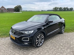 Volkswagen T-Roc Cabrio - 1.5 TSI R-Line adaptive cruise control, climate control, stoel verwarming, pdc, navigatie en digitaal das