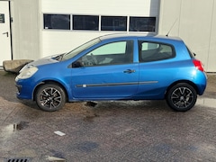 Renault Clio - 1.2-16V Authentique