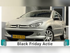 Peugeot 206 - 1.6-16V Quiksilver|NAP|APK04-26|Airco|Carplay|Elekramen|LMV|