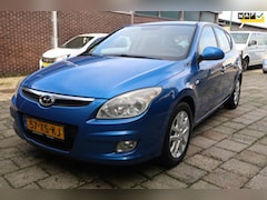 Hyundai i30 - 1.6i Dynamic Luxe