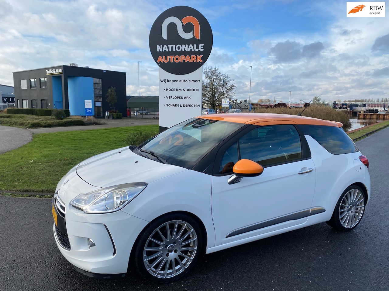 Citroën DS3 - 2011 * 1.6 THP Sport Chic * SPORT * EXPORT & HANDEL !! - AutoWereld.nl