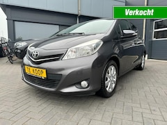 Toyota Yaris - 1.0 VVT-i Comfort Grijs, 5drs, airco